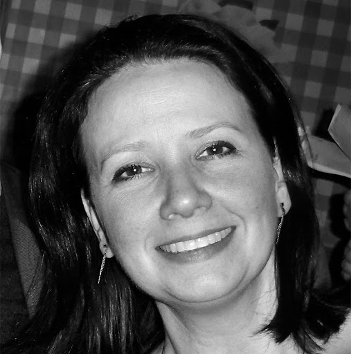 Maria Thomas Photo 16