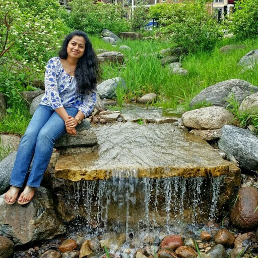 Pooja Desai Photo 31
