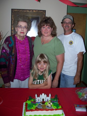 Kristen Johnson Photo 29