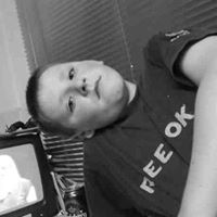 Luke Adams Photo 38