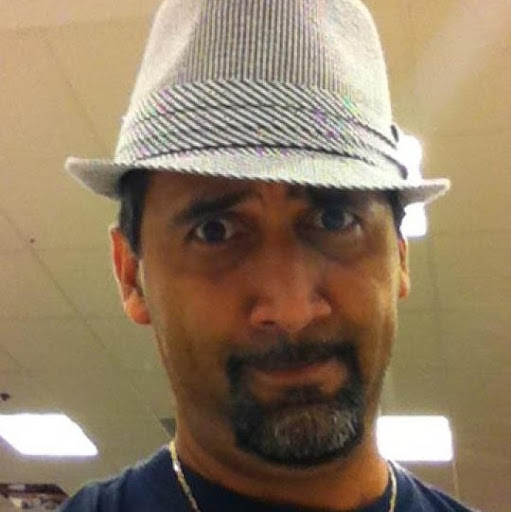 Victor Leon Photo 7