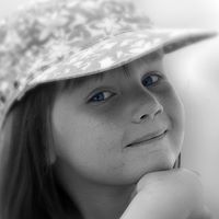 Debbie Rossiter Photo 7