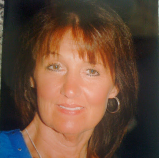 Pamela Davies Photo 6