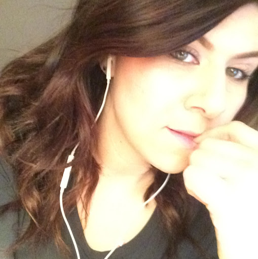 Sandy Huerta Photo 32