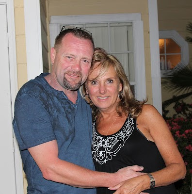 Debbie Hammond Photo 15