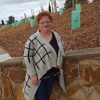 Robyn Richards Photo 12