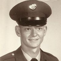 Annette Montgomery Photo 40
