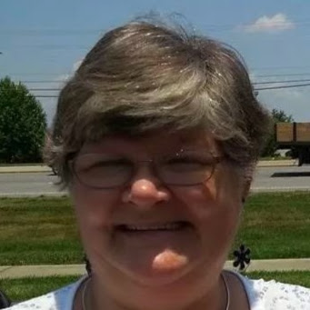 Lisa Hogan Photo 11