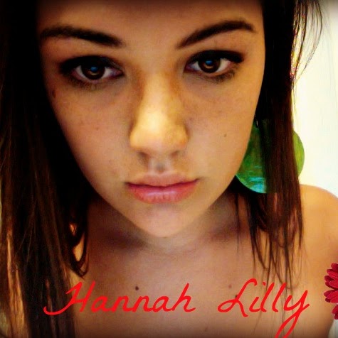 Hannah Heath Photo 28