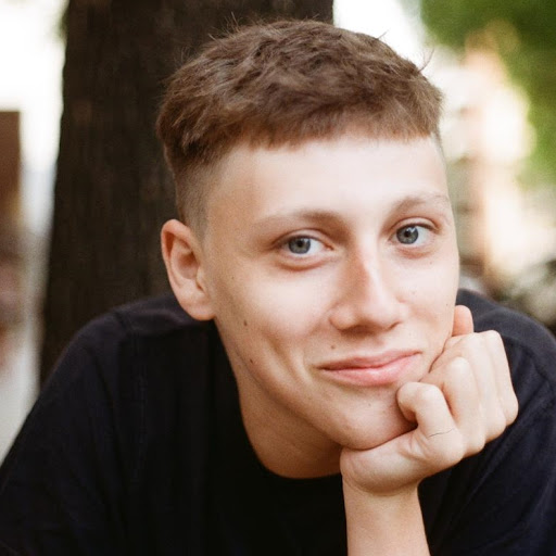 Nicolas Stein Photo 3