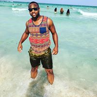 Jason Combs Photo 26