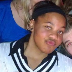 Kelly Hollins Photo 2