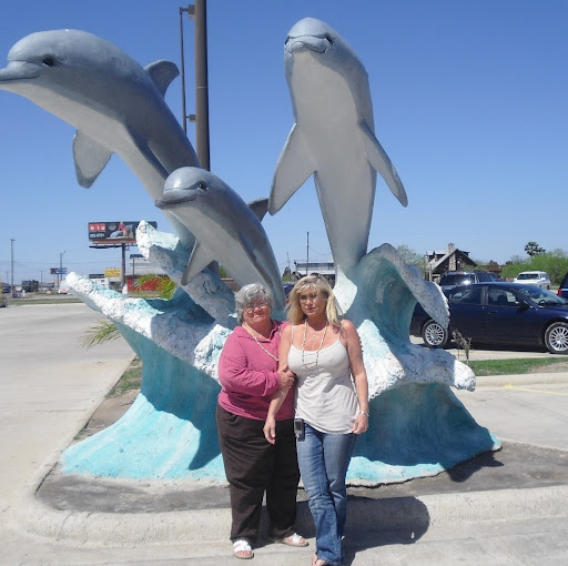 Sandy Hunt Photo 5