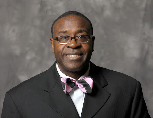 Reggie Barnes Photo 23