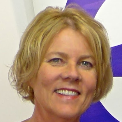 Diana Anderson Photo 29