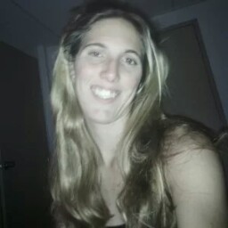 Cassandra Barnes Photo 19