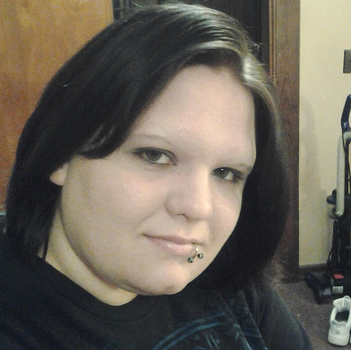 Elizabeth Billings Photo 37
