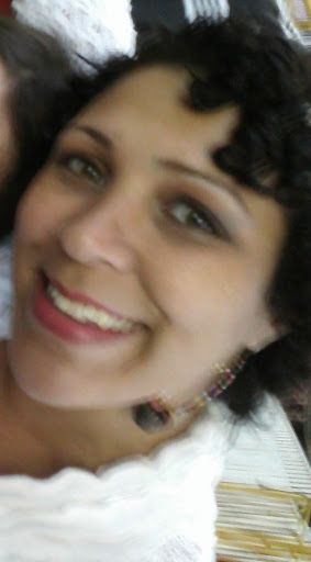Cristine Gomes Photo 2