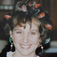 Paula Randall Photo 28