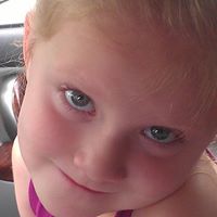 Rebecca Ivey Photo 31