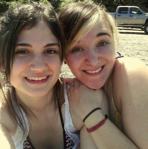 Christina Thomas Photo 12