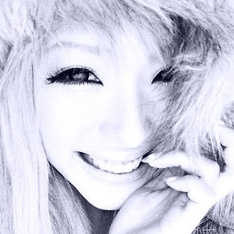 Valerie Ross Photo 7