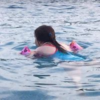 Anna Heatherly Photo 8