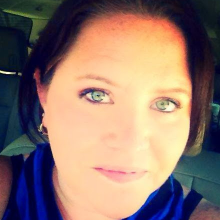 Mandy Howe Photo 35