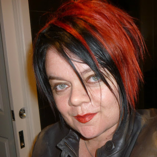 Kelly Vickers Photo 22