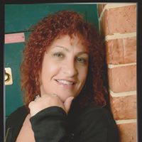 Gina Anderson Photo 39