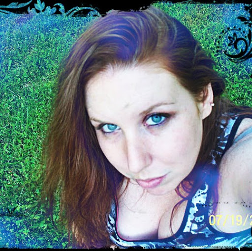 Shannon Richardson Photo 19