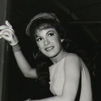 Betty Bradley Photo 28