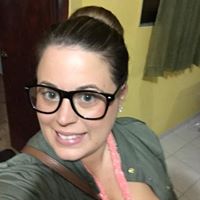 Nicole Henderson Photo 22