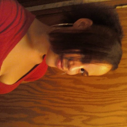 Katie Bradford Photo 5