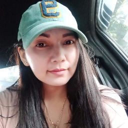 Elizabeth Tirado Photo 19