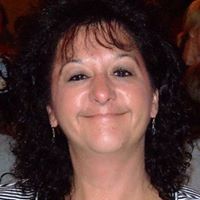 Traci Blair Photo 19