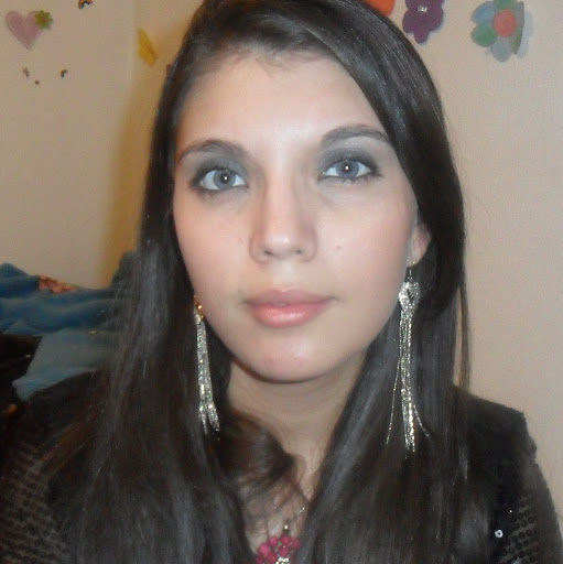 Maria Valencia Photo 43