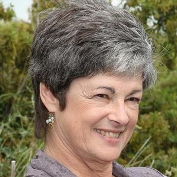 Linda Cronin Photo 11