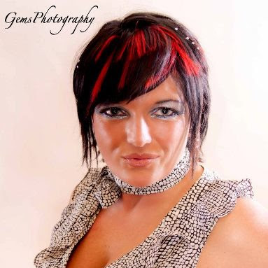 Julie Morrow Photo 34
