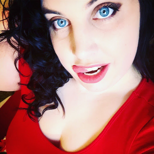 Emily Kennedy Photo 20