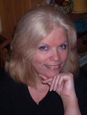 Linda Russell Photo 48