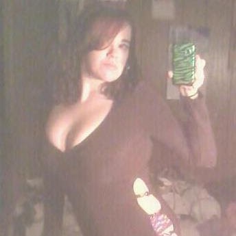 Anne Ramirez Photo 20