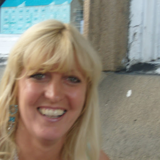 Catherine Redman Photo 9