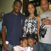 Vincent Vaughn Photo 17