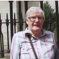 Eileen French Photo 25