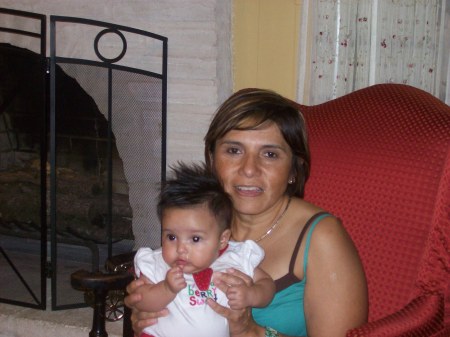 Maria Paredes Photo 13