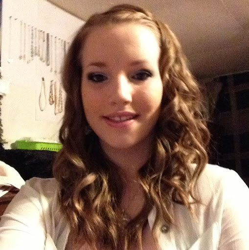 Catherine Oxley Photo 16