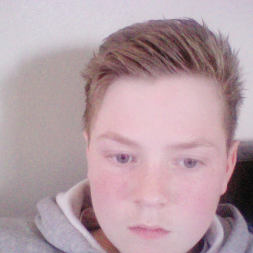 Benjamin Henriksen Photo 7