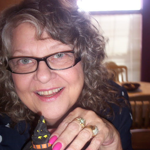 Linda Bowers Photo 15
