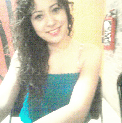 Carolina Zamora Photo 13